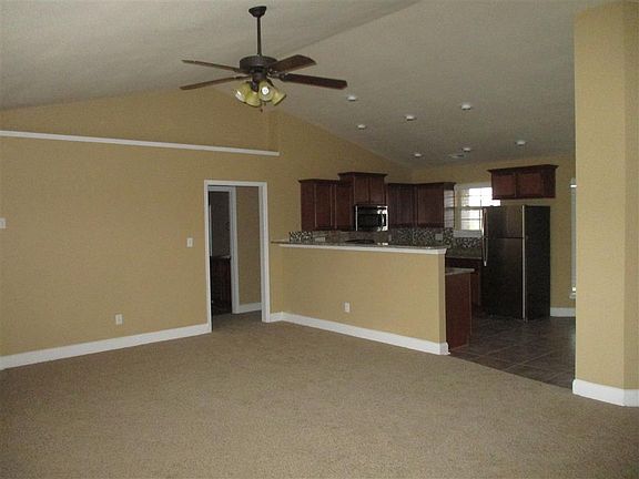 5th image of 7732 Walnut Glen Dr