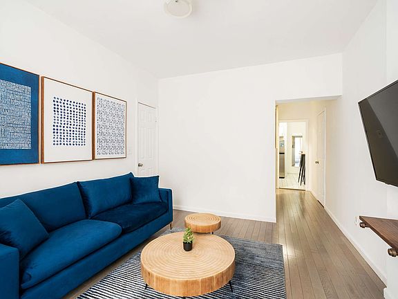 2nd image of 428 W 47th St APT 2E