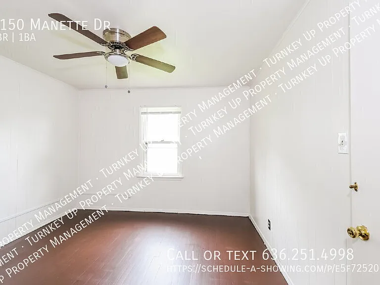 7150 Manette Dr — Photo 10