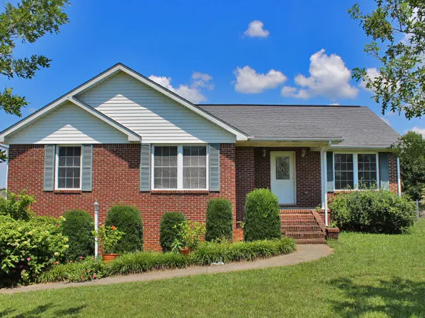 318 Mountain View Dr, Somerset, KY 42501