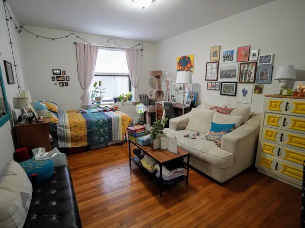 433 Broadway #A, Somerville, MA 02145