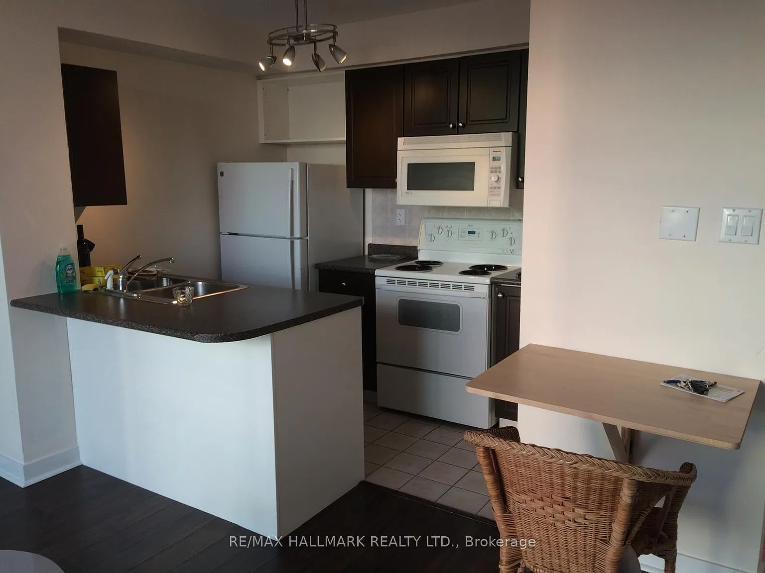 1 bed, $2,150 — Photo 2