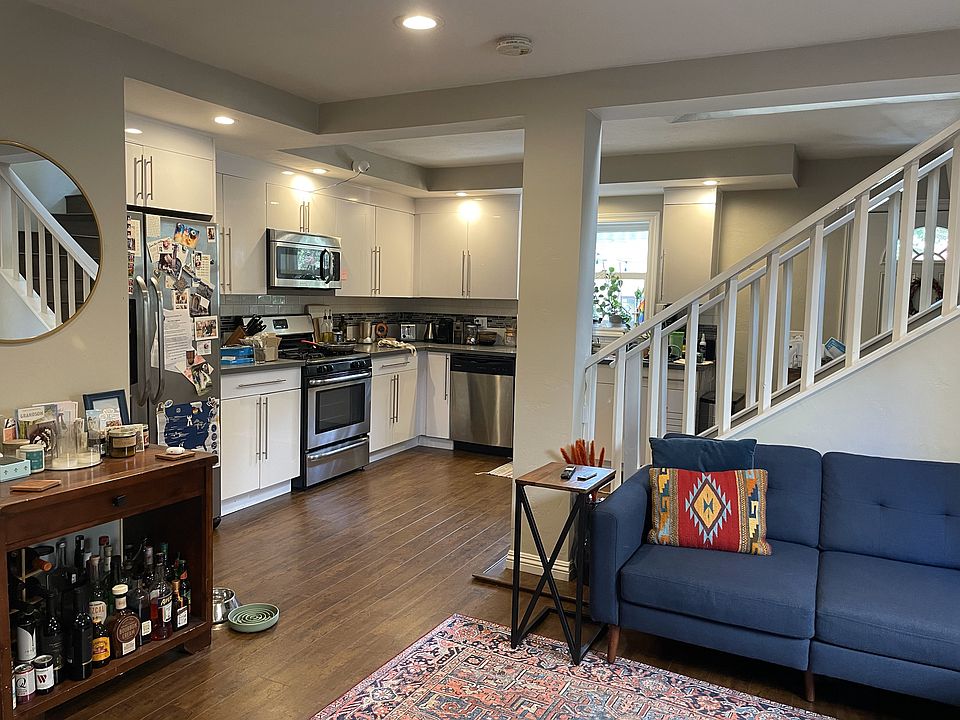 Living room to kitchen