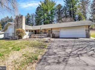 999 S Ogontz St, York, PA 17403