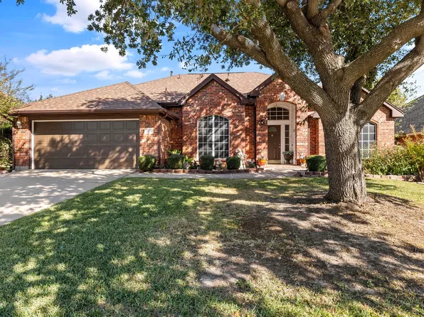 2602 Logan Dr, Mansfield, TX 76063