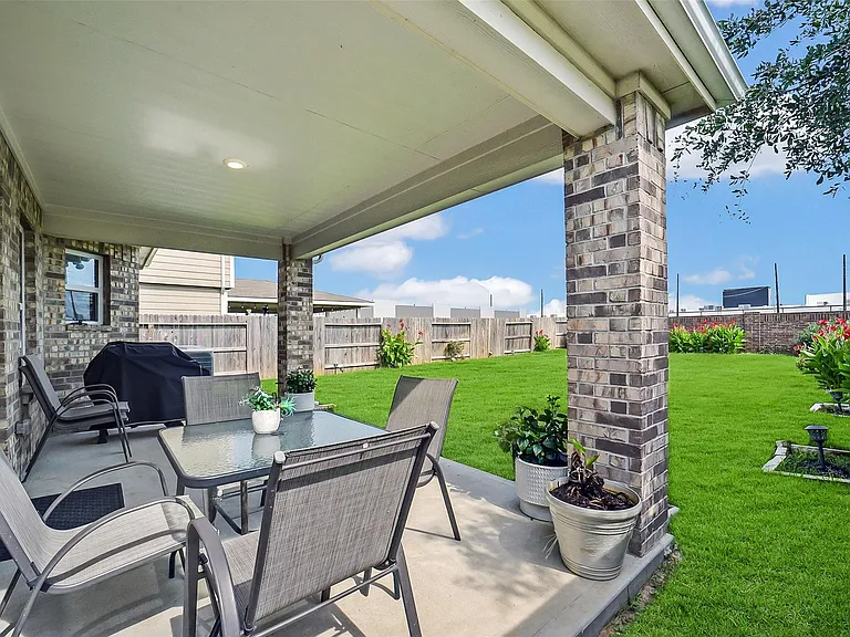 16502 Live Oak Canyon Dr — Photo 29