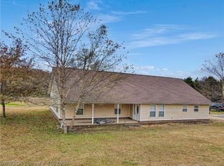 1721 Thompson Ln, Cedarville, AR 72932