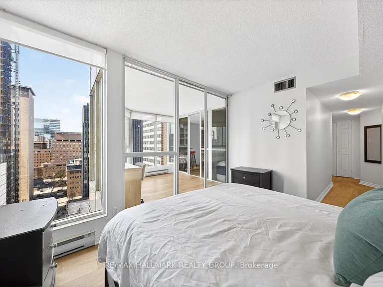 55 Centre Ave #1506 — Photo 23