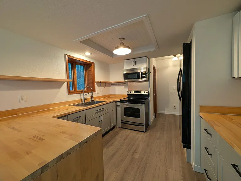 4529 Chelsea Ct — Photo 13