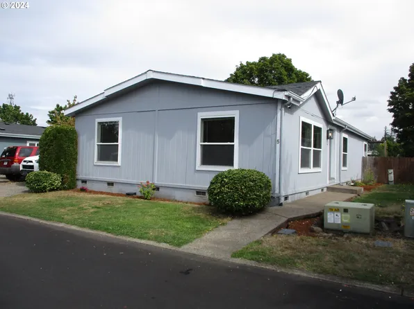 1111 SE 3rd Ave Unit 5, Canby, OR 97013