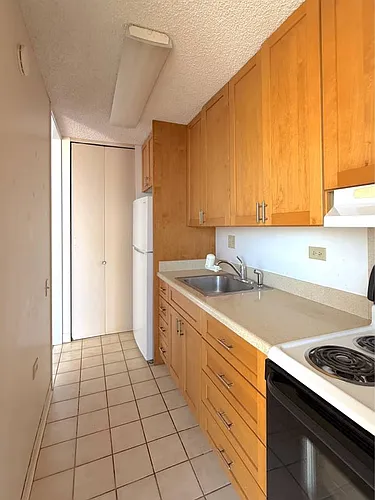 1630 Liholiho St #2408 Photo 1