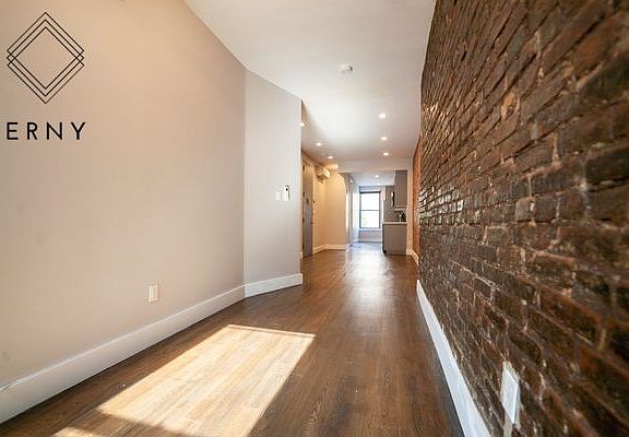 4th image of 786 Rogers Ave #2D