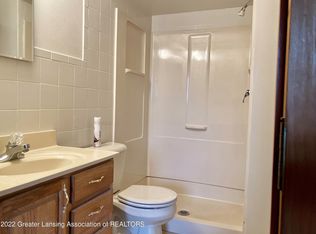 1101 S Chimney Hill Dr, Dewitt, MI 48820