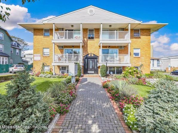 301 6th Ave UNIT 308