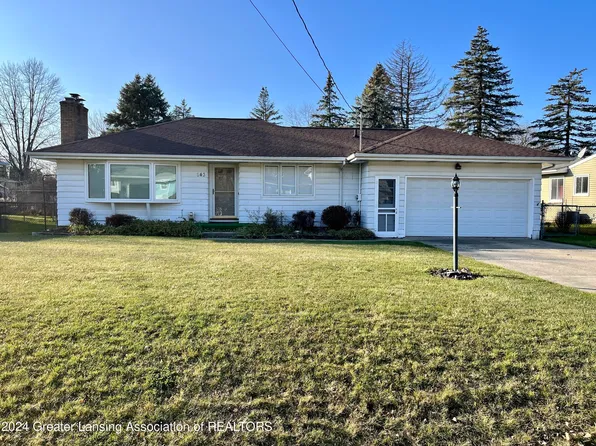 843 E Thomas L Pkwy, Lansing, MI 48917