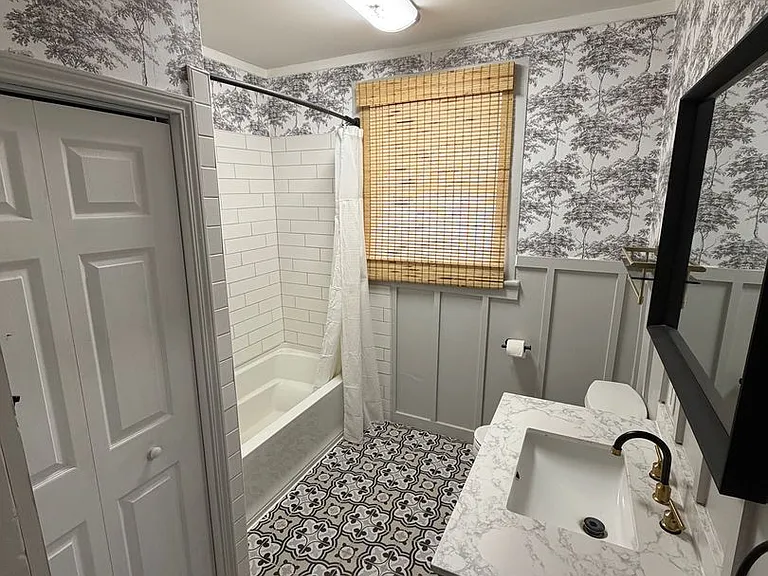 300 Murphree St — Photo 15