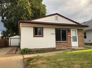 1820 E Madge Ave, Hazel Park, MI 48030