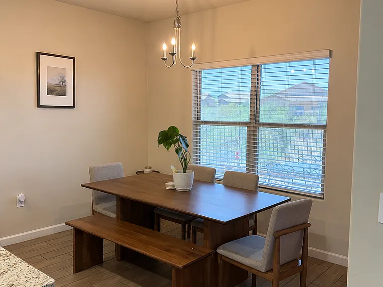 477 W Aberdeen Pl — Photo 5