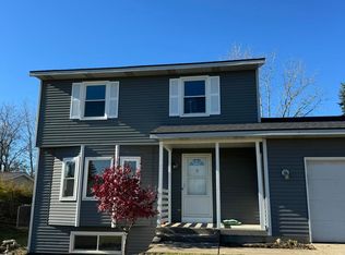 2929 Vistaview Ct NW, Grand Rapids, MI 49544