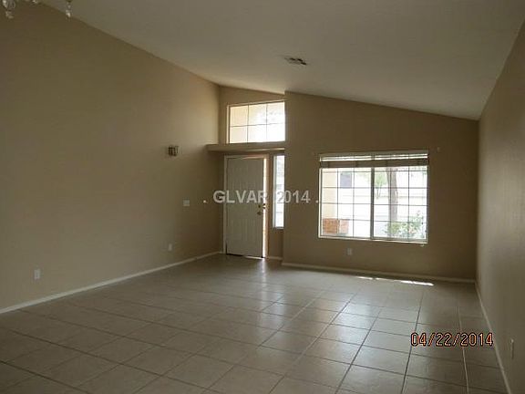3rd image of 133 Aruba Isle Dr