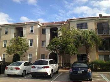 1st image of 2433 Centergate Dr APT 306