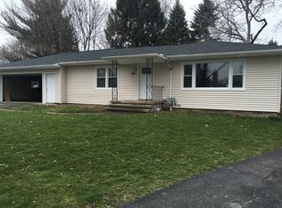 241 Southampton Dr, Rochester, NY 14616