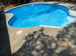 703 N Lakeside Dr, Destin, FL 32541