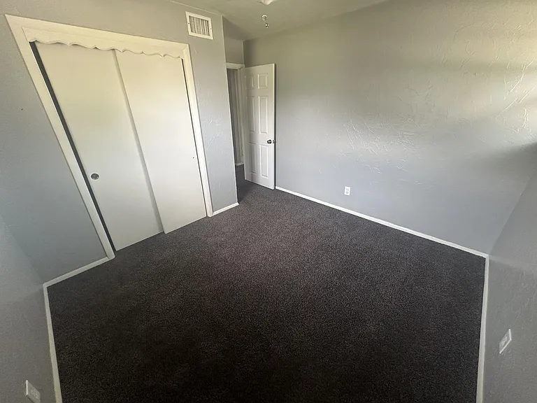 4800 Lisa Ln — Photo 20