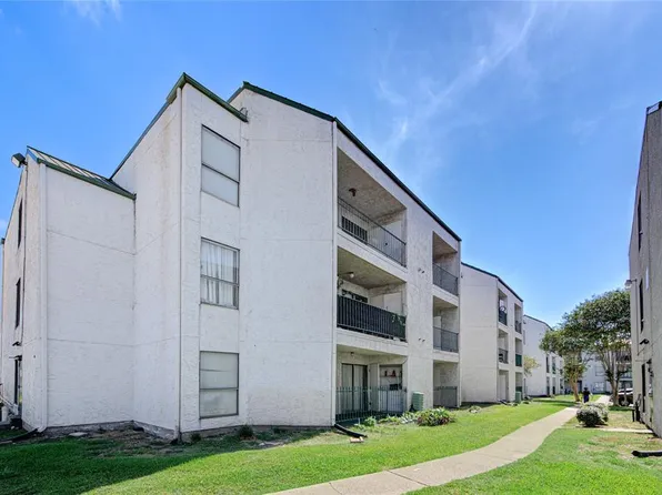 2830 S Bartell Drive #311, Houston, TX 77054