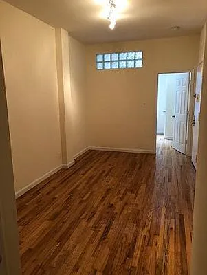 Rented by Eric Goodman Realty Corp | media 31