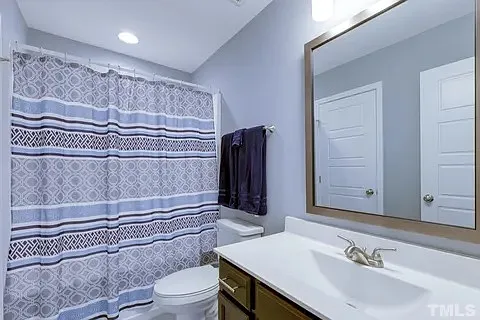 1232 Brown Velvet Ln — Photo 25