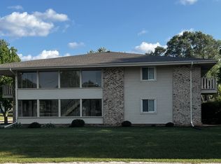 6373 N 104th St #202, Milwaukee, WI 53225