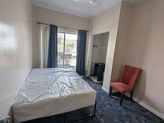 3rd image of 348 Meyran Ave APT 2
