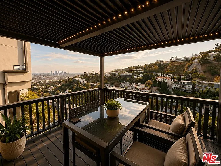 8810 Hollywood Blvd — Photo 41