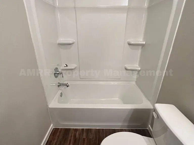 2115 Kokomo Ave — Photo 8