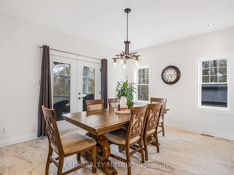 64 Radstock Ln #5 — Photo 18
