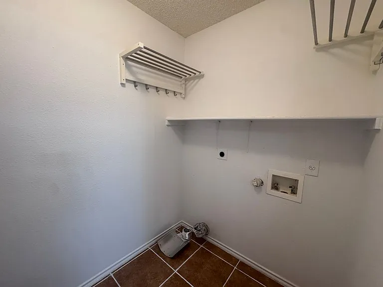10431 Westfield Pl — Photo 15