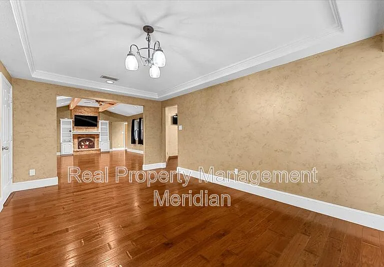 20 Timberline Dr — Photo 2