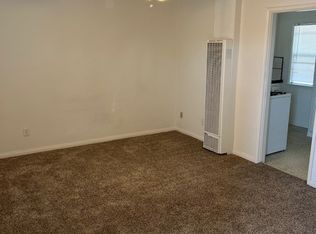 4227 E 1st St, Long Beach, CA 90803