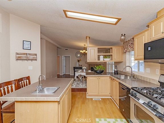 2nd image of 1616 S Euclid St Space 41