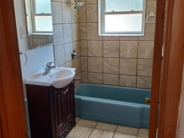 361 W Terra Cotta Ave #3 — Photo 9