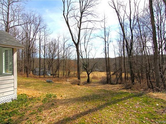 3rd image of 71 Miller Rd #6