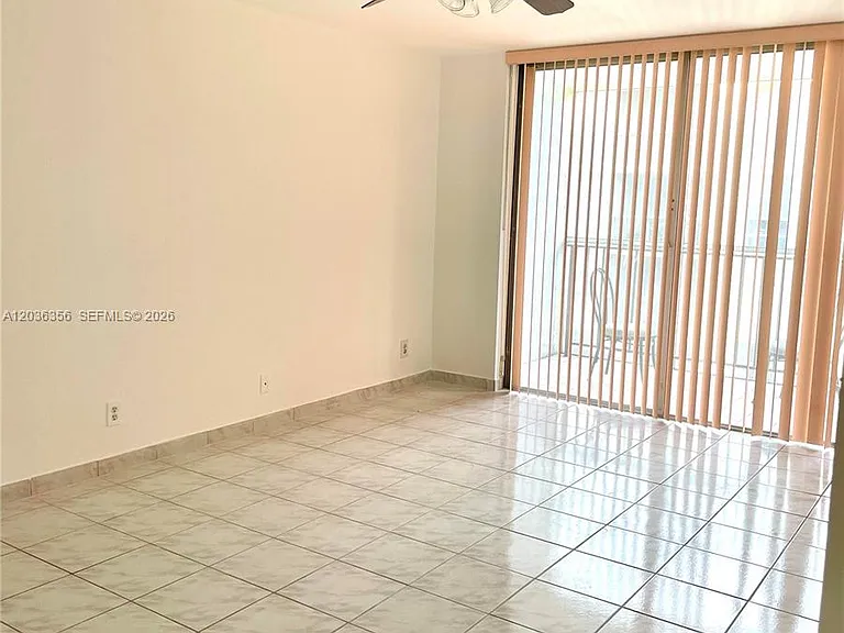 851 Three Islands Blvd #414 — Photo 4
