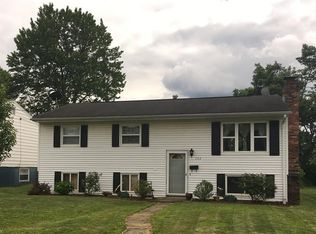 133 Sharon St, Marietta, OH 45750