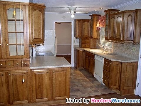 2nd image of 565 Donna Dr SW