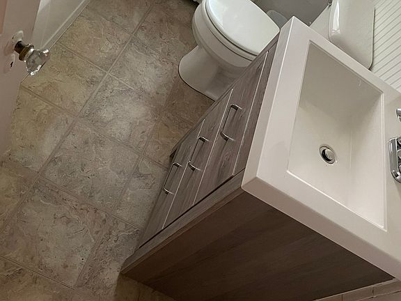 3rd image of 149 Bickley Rd Floor 1