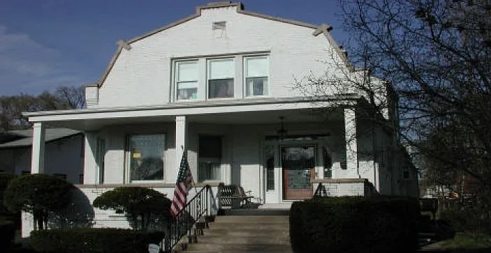216 Woodside Rd photo 1