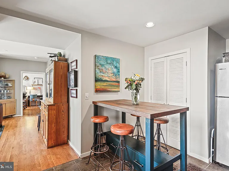 1211 Light St #308 — Photo 10