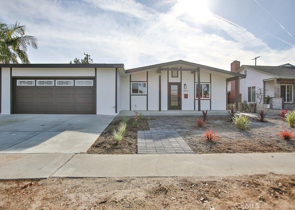 1st image of 4022 W Roberts Dr