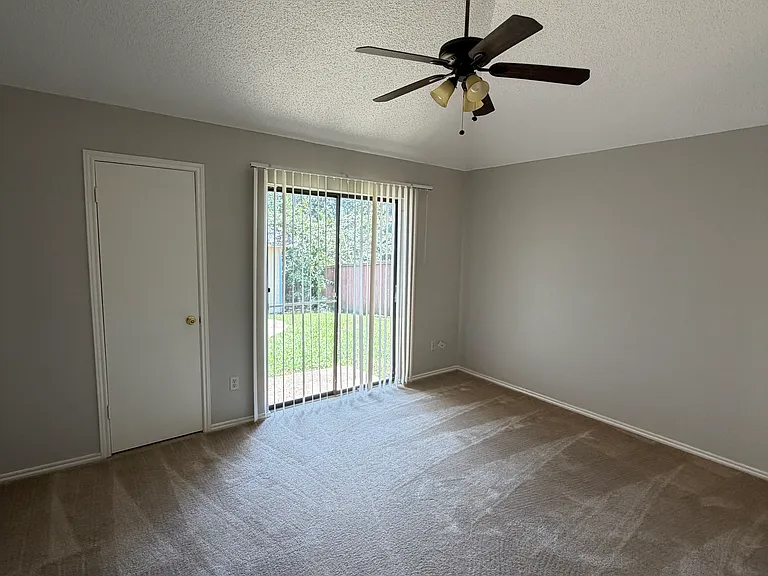4122 Cochise Dr — Photo 10